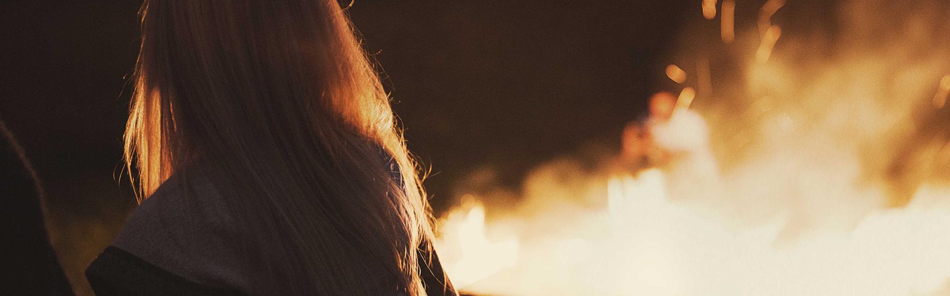 Imagem respeitosa envolvendo família, acordo, conversa